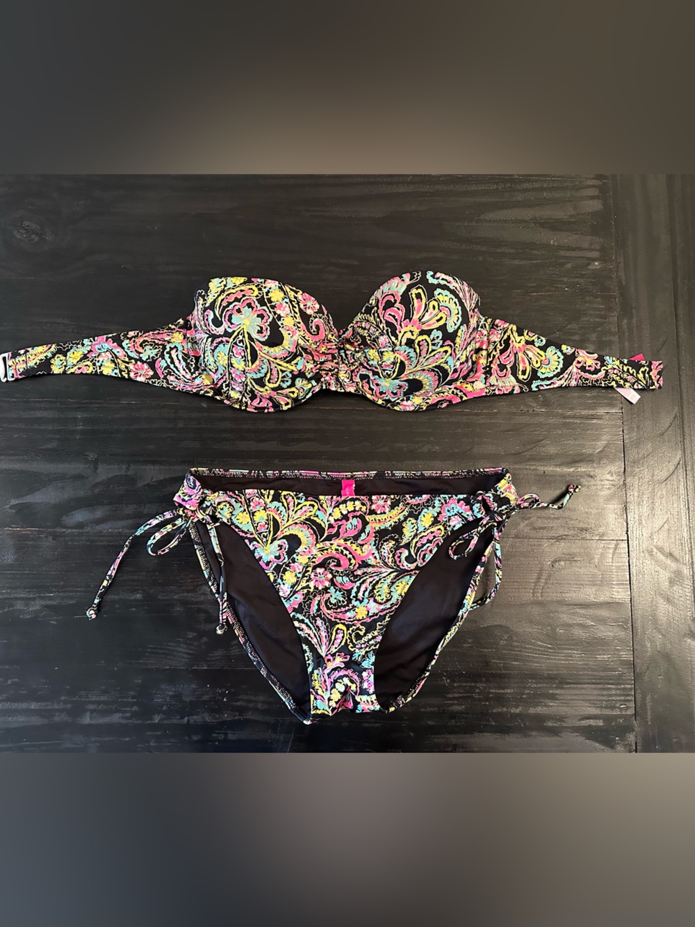 Victoria’s Secret bikini set